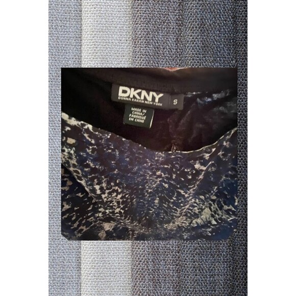 DKNY Design Tank Top - Picture 2 of 5